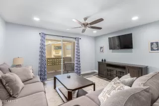 Photo #2: 6400200 Listing 