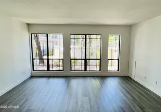 Photo #6: 6400309 Listing 