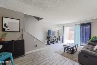 Photo #2: 6400884 Listing