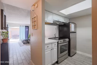 Photo #5: 6400884 Listing