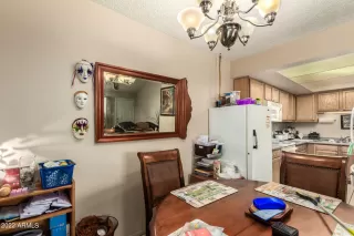 Photo #4: 6401040 Listing 