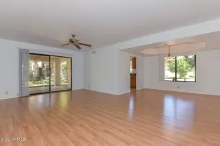 Photo #2: 6401279 Listing 