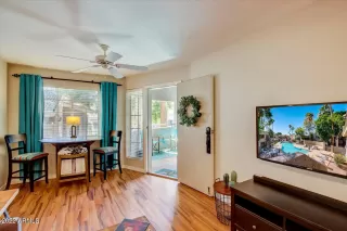 Photo #4: 6401288 Listing 