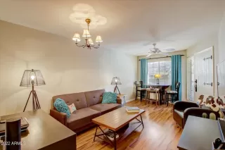 Photo #5: 6401288 Listing 