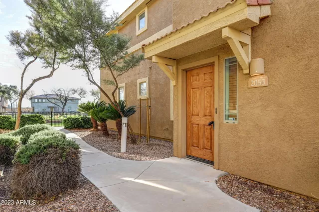 MLS: 6401325 Condo For Sale