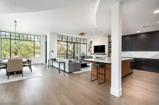 Photo #1: 6401366 Listing 