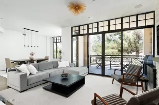 Photo #5: 6401366 Listing 