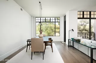 Photo #6: 6401366 Listing 