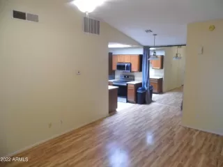 Photo #1: 6401401 Listing 