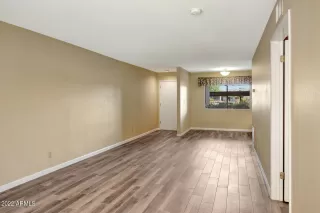 Photo #3: 6401550 Listing