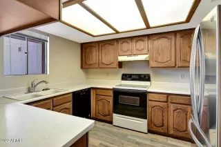 Photo #6: 6401550 Listing