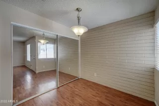 Photo #4: 6401642 Listing