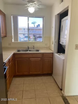 Photo #6: 6401644 Listing