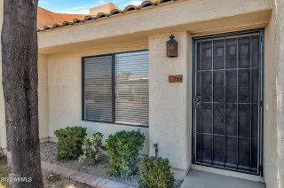 Photo #3: 6401726 Listing