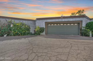 Photo #1: 6401825 Listing