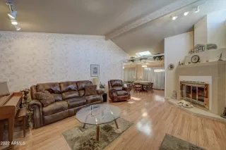 Photo #5: 6401825 Listing