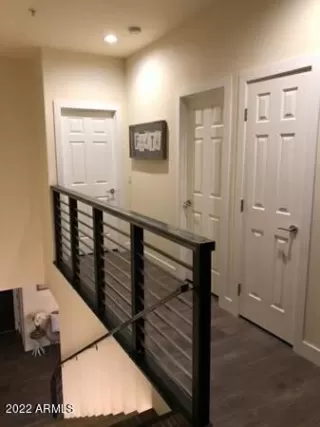 Photo #6: 6401948 Listing