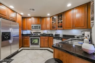 Photo #3: 6401983 Listing
