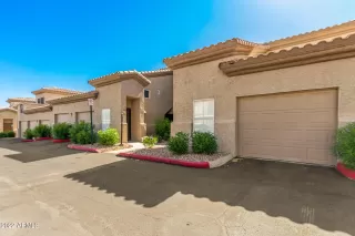 Photo #3: 6402005 Listing