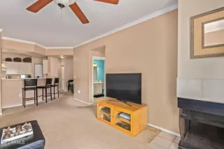 Photo #6: 6402005 Listing