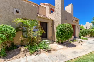 Photo #1: 6402204 Listing