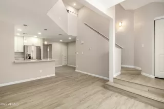 Photo #3: 6402204 Listing