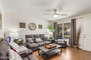 Photo #1: 6402220 Listing 