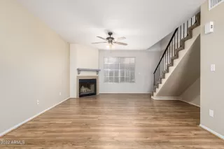 Photo #4: 6402229 Listing