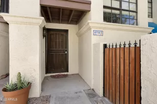 Photo #2: 6402285 Listing