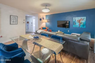 Photo #4: 6402456 Listing