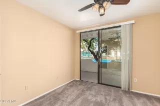 Photo #5: 6402633 Listing