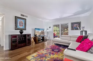 Photo #2: 6402643 Listing