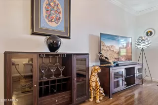 Photo #4: 6402643 Listing