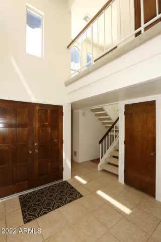 Photo #2: 6402671 Listing