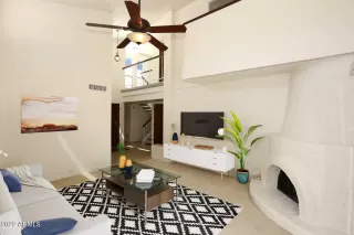 Photo #4: 6402671 Listing