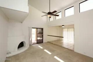 Photo #5: 6402671 Listing