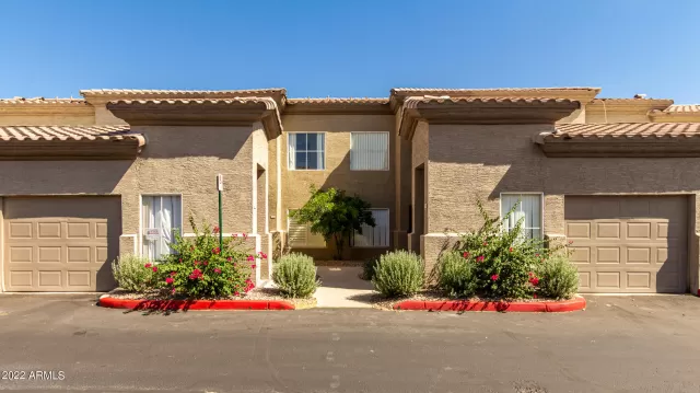 MLS: 6402707 Condo For Sale