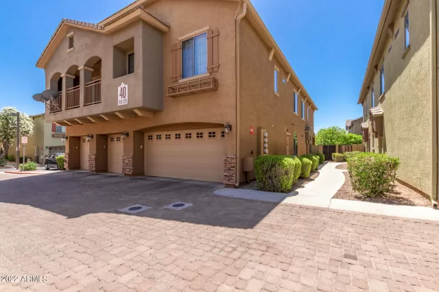 MLS: 6402874 Condo For Sale