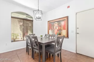 Photo #4: 6402874 Listing