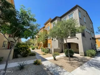 Photo #1: 6402895 Listing