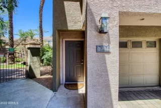 Photo #2: 6402900 Listing