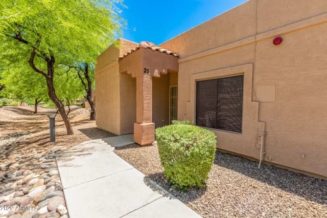 MLS: 6402924 Condo For Sale