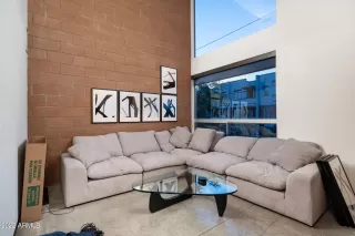 Photo #2: 6402928 Listing