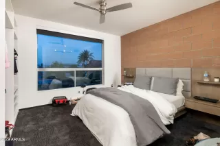 Photo #4: 6402928 Listing