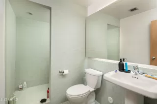 Photo #6: 6402928 Listing