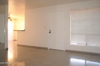 Photo #4: 6403015 Listing 