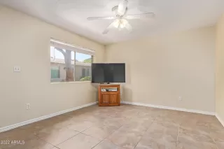 Photo #4: 6403046 Listing