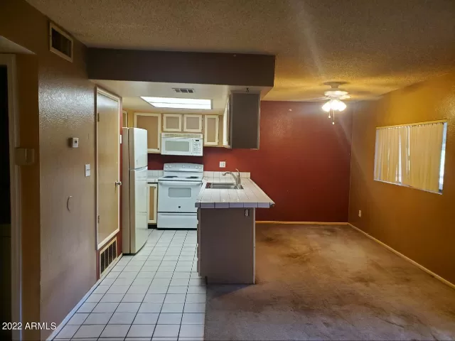 MLS: 6403082 Condo For Sale