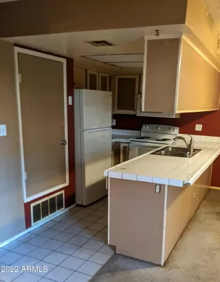 Photo #1: 6403082 Listing