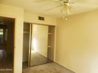 Photo #6: 6403082 Listing